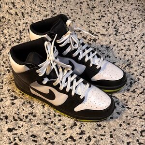 Nike High-Top Sneakers with Lime Green Sole